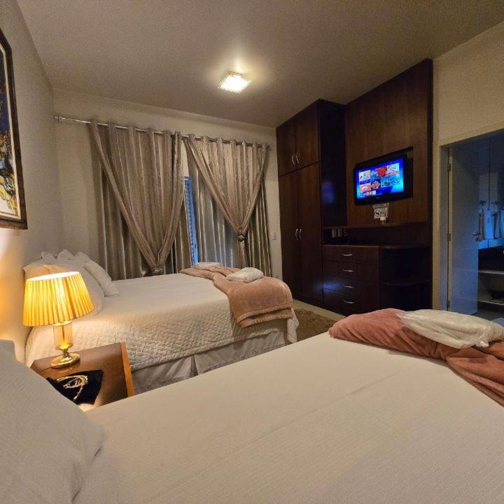Hotel Boutique Coracao Aberto Капітоліу Екстер'єр фото